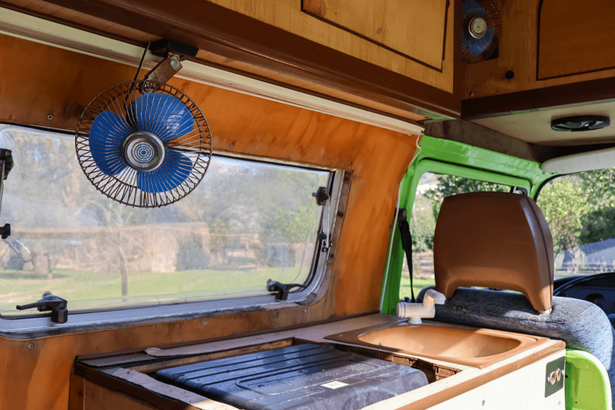 Sem-Título-1_0000s_0004_Camada-7