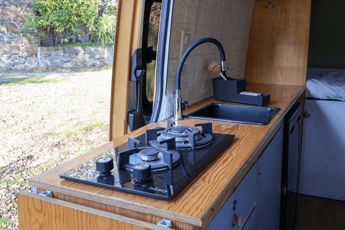 campervan-furgão_0000s_0009_Camada-7