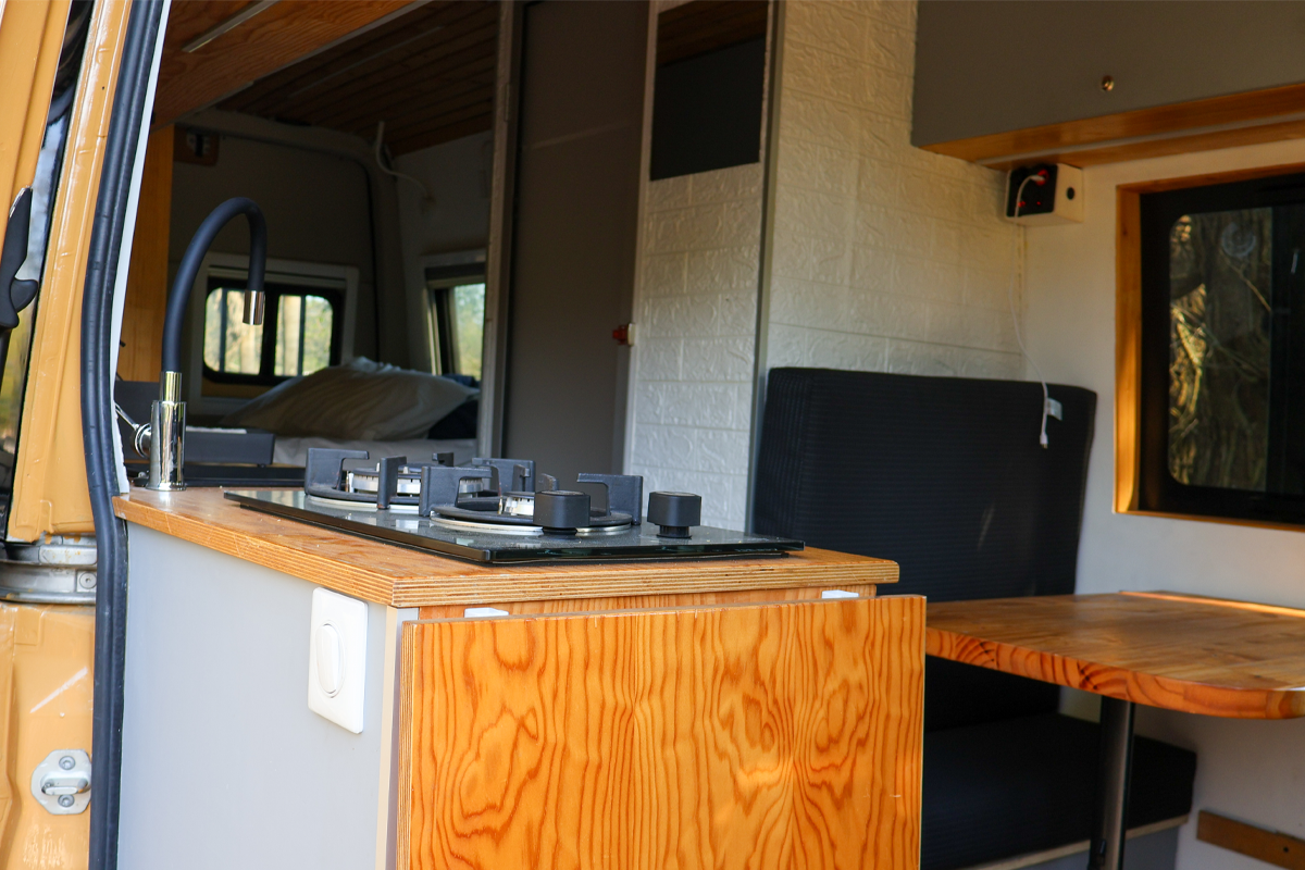 campervan-furgão_0000s_0013_Camada-3