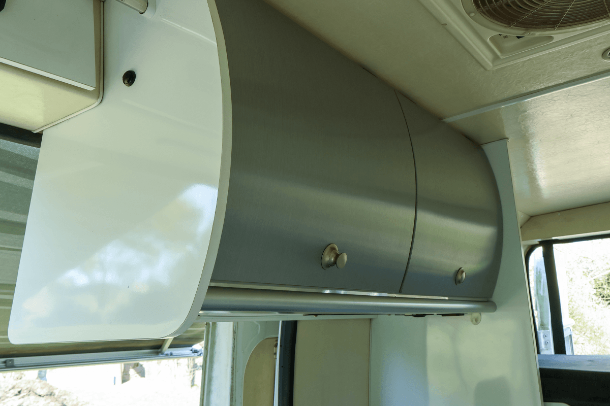 campervan_0000s_0007_Camada-8