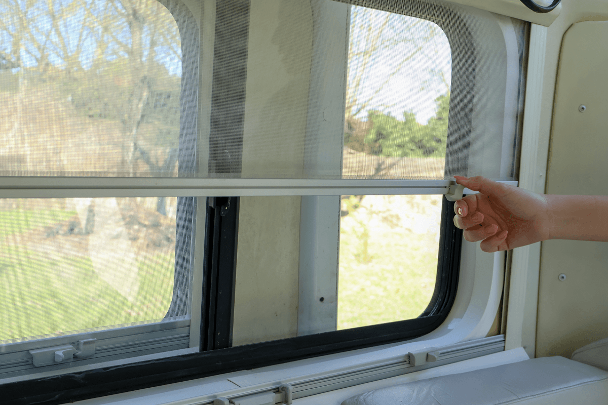 campervan_0000s_0013_Camada-2