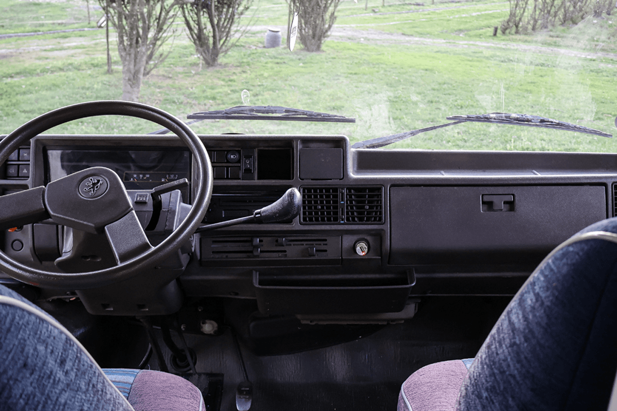 capucino-campervan_0000s_0005_Camada-6